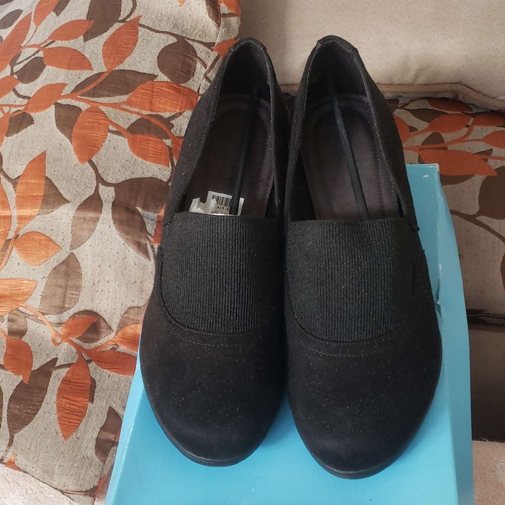 Wedge Black Women's Work Shoe Sz 11W